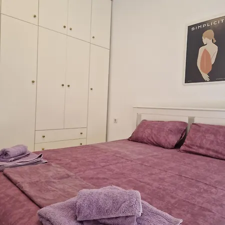 Apartment Sea Breeze Polychrono