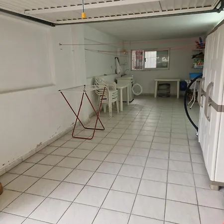 Sea Breeze Apartment