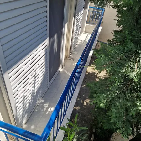 Apartment Sea Breeze *