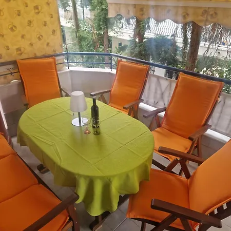 Sea Breeze Apartment Polychrono